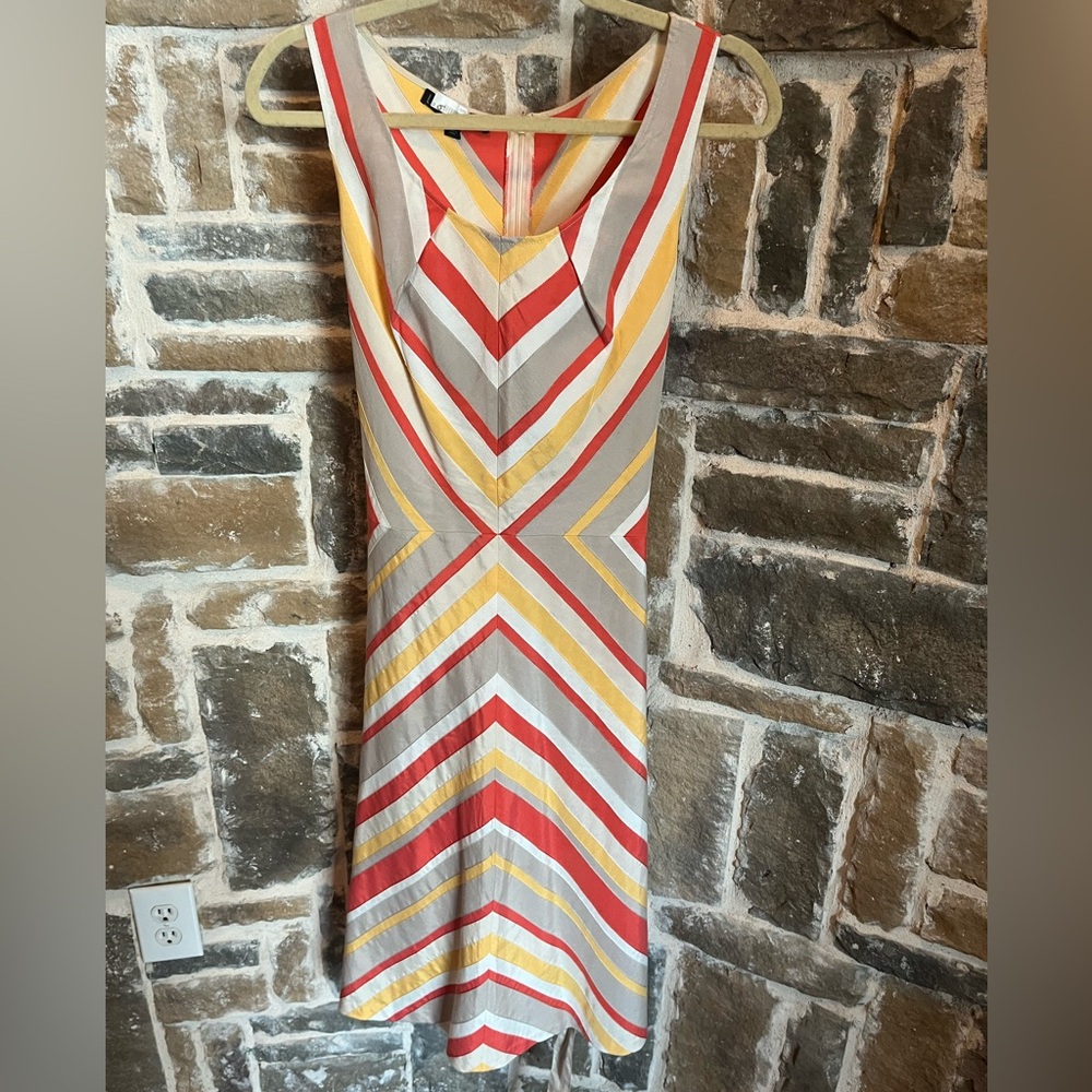Lafayette 148 New York tan and orange Chevron Striped Sleeveless Dress size 14 - Picture 2 of 10